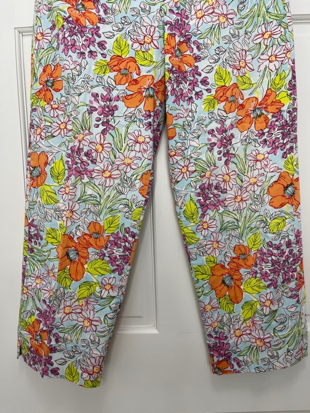 Talbots Stretch Cotton Blend Floral Watercolor Print Straight Leg Pants - Size 6 - Picture 5 of 11